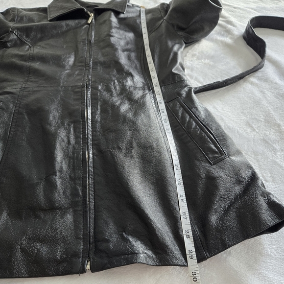 Oscar Piel Women's Belted Leather Short Trench Coat Size Large - Picture 15 of 16